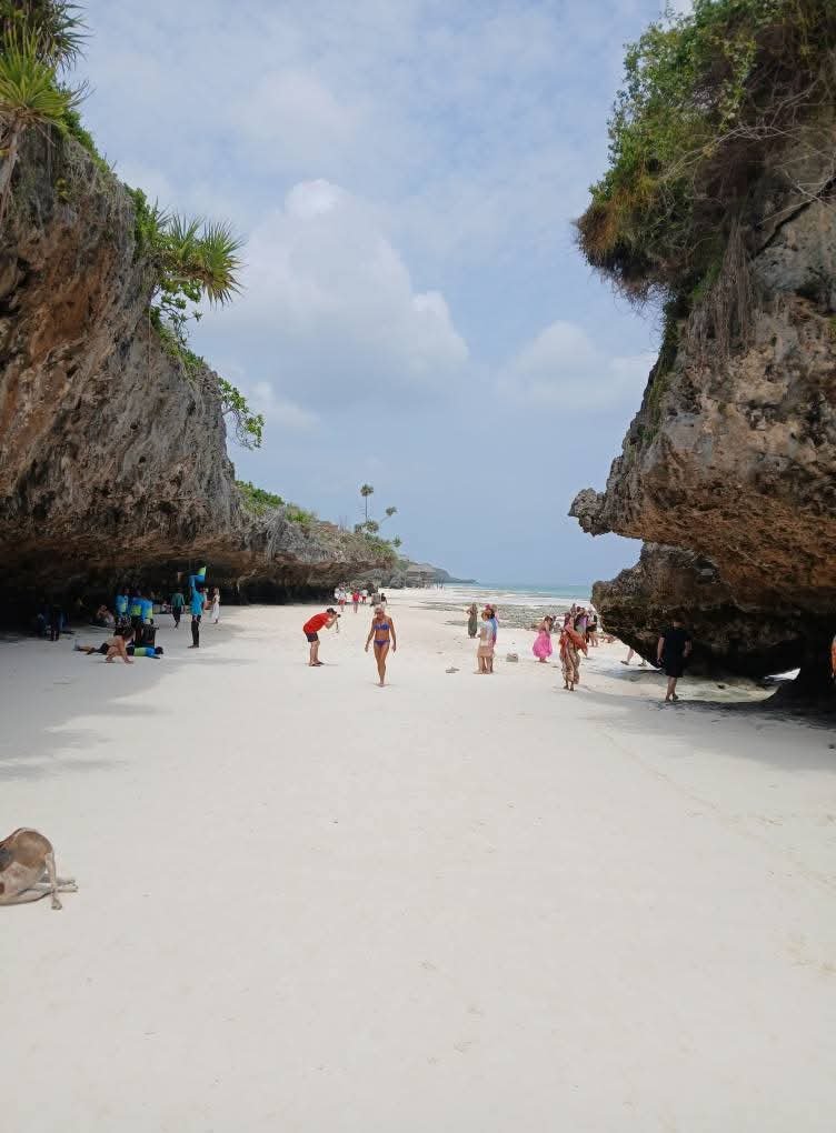 Mtende Beach